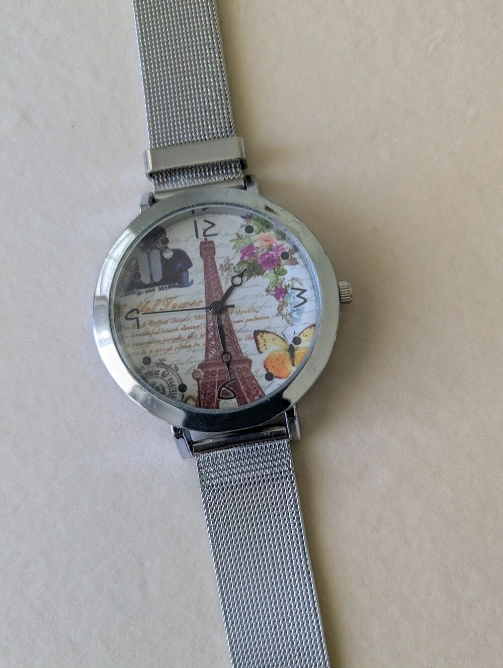 New Eiffel Tower Floral Face Mesh Strap Watch - Silver Tone
